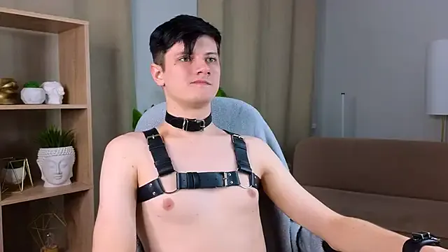 Allert_ on StripChat 