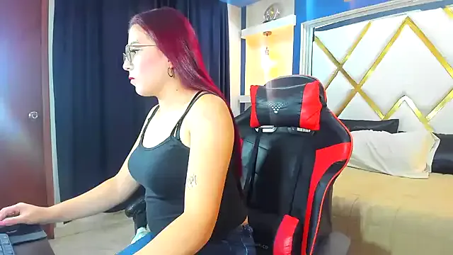 Freechat allison_mc on StripChat