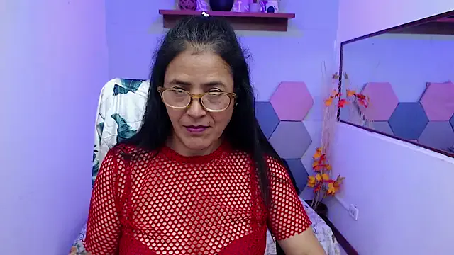 Freechat AmandaPeet on StripChat