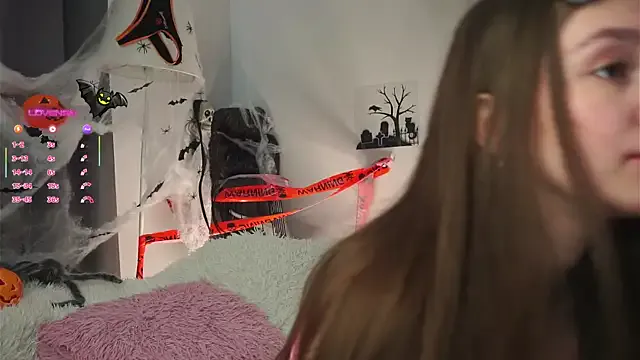 AmiLewis — Suck my finger  gently