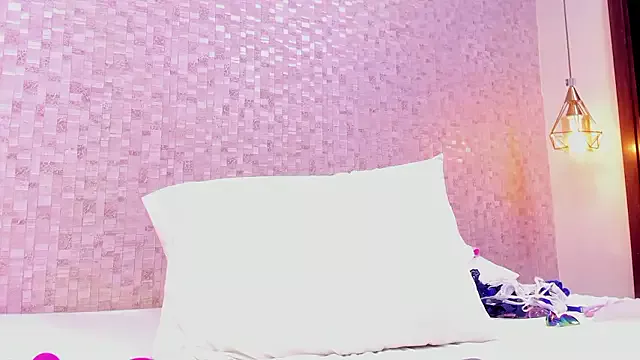 ammy_durand on StripChat