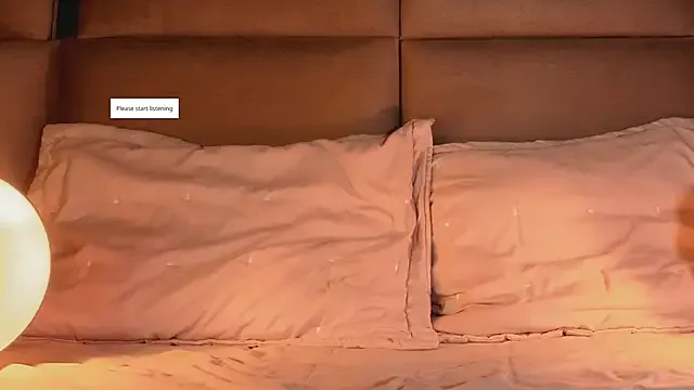 Offline angelinepossy on StripChat