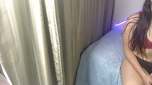 Freechat angelyxs on StripChat