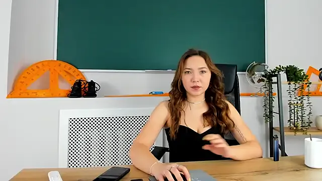 AnnaJonson — I'll suck on something sweet