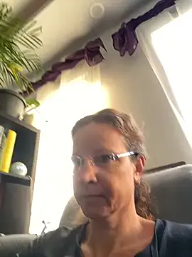 AnnikaRose on StripChat 