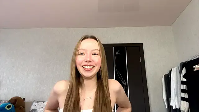 AntoniaMoravick — Lick fingers