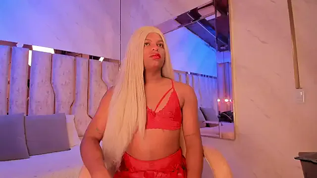 Freechat ari_monet on StripChat