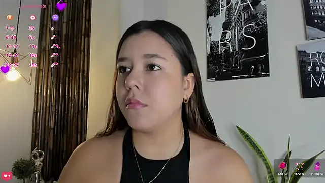 StripChat Aria_Reid is Freechat Aria_Reid — let me see your beautiful naked body