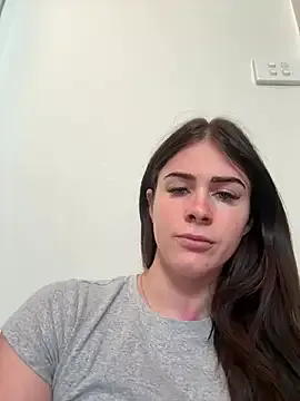 Freechat aus_queen on StripChat