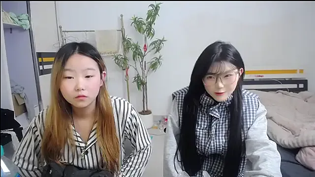 StripChat Babygirls523 is Freechat Babygirls523 — Freechat on StripChat