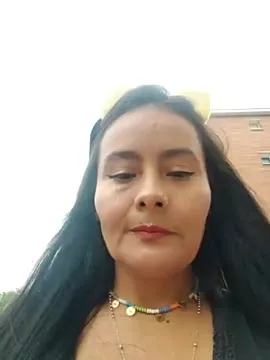 Freechat bellapaty on StripChat