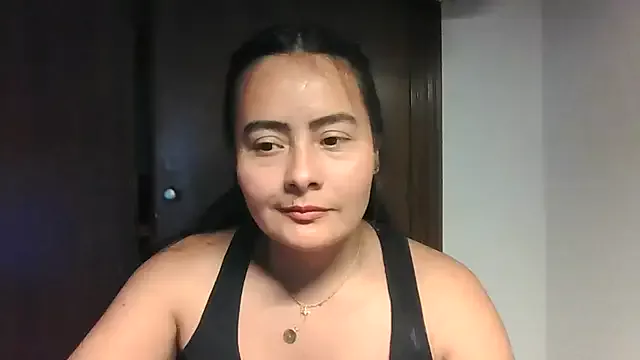 Freechat bellapaty on StripChat