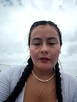 Freechat bellapaty on StripChat