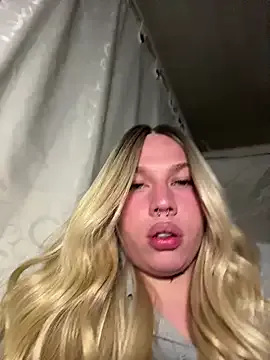 StripChat Bellash_Figueredo is Freechat Bellash_Figueredo — Buzzzz my toy so crazy