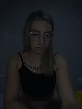 Offline Branquinha_12 on StripChat