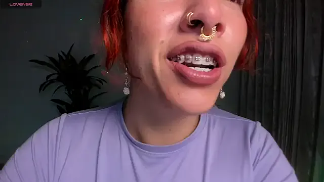 Freechat bri_von_dhara__ on StripChat