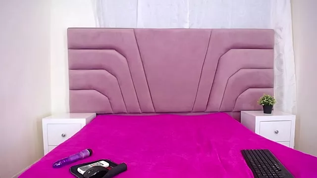 Group brittany069 on StripChat