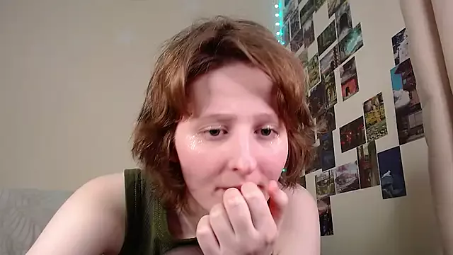 Freechat c0ralynx on StripChat