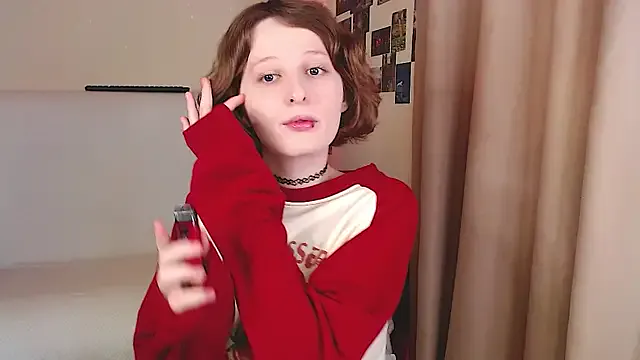 Freechat c0ralynx on StripChat