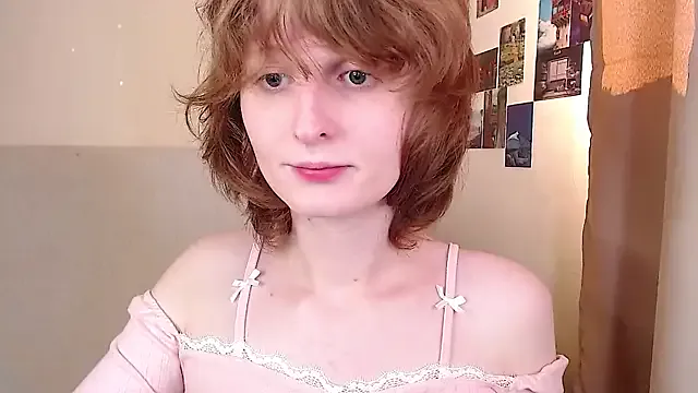 Freechat c0ralynx on StripChat