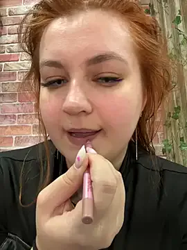 StripChat CandyShoopp is Freechat CandyShoopp — Topless and nipple clamps