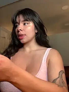 Freechat Canneela on StripChat