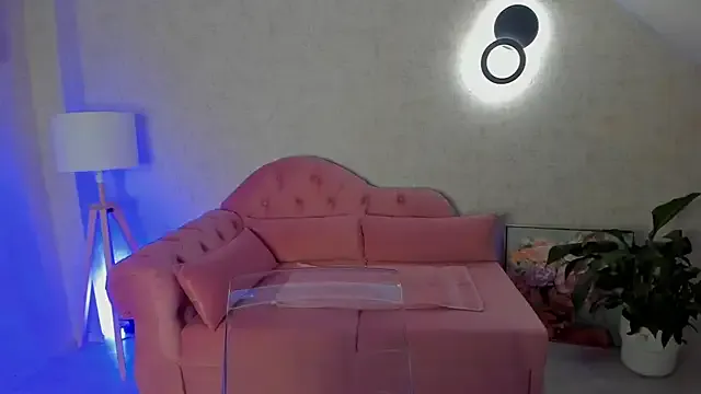 Freechat CarlaPosh on StripChat