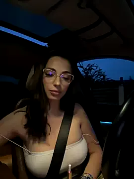 Freechat CharmingRuby on StripChat