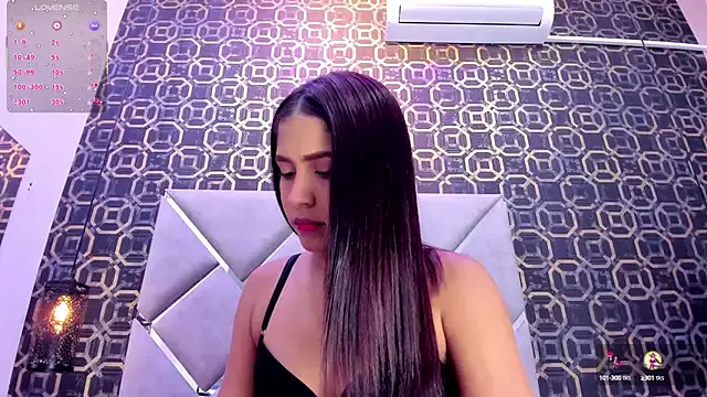 Freechat CherryBlossom23 on StripChat