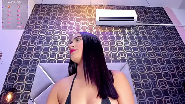 Freechat CherryBlossom23 on StripChat