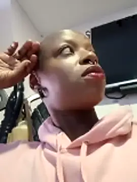 Freechat Coco_Kiss on StripChat