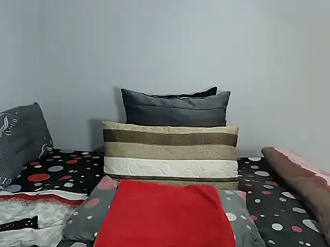 Freechat CreamBum1xx on StripChat