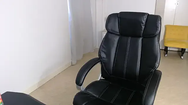 StripChat Crystal-dreamt is Freechat Crystal-dreamt —  Fait moi SQUIRT !