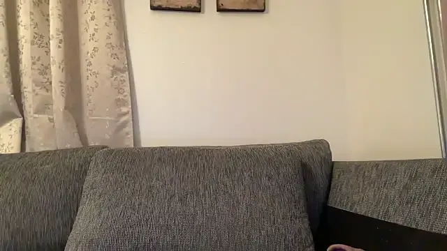 Freechat cumwithmee3 on StripChat