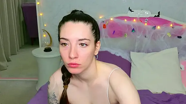 StripChat Curious_Lily is Freechat Curious_Lily — Hand in panties and massage pussy