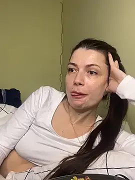 StripChat Cute_Erika is Freechat Cute_Erika — show pussy