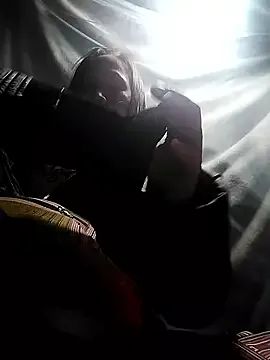 Freechat cute_love00 on StripChat