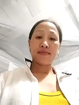 Freechat cute_love00 on StripChat