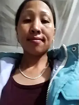 Freechat cute_love00 on StripChat