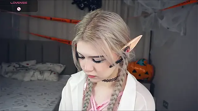 StripChat DarylGary is Freechat DarylGary — Lick my fingers and look in your eyes