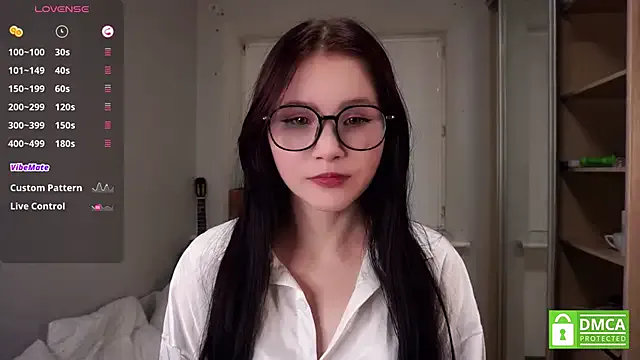 Freechat DelphaDivenere on StripChat