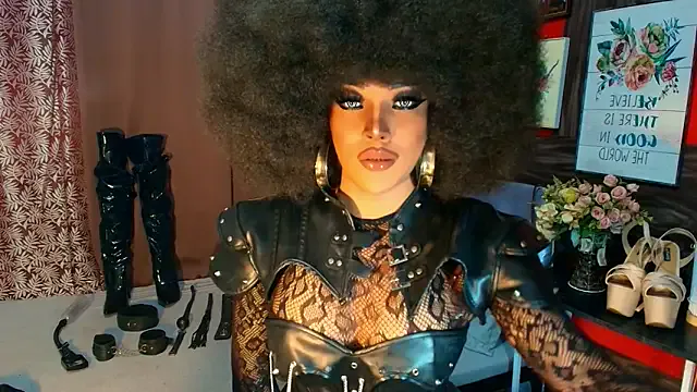 Freechat demonfuta on StripChat