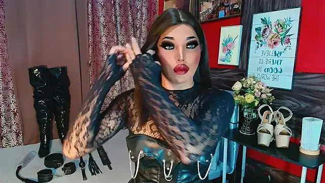 Freechat demonfuta on StripChat