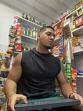 Dimitri_Colleman — naked in the public store x 15 min