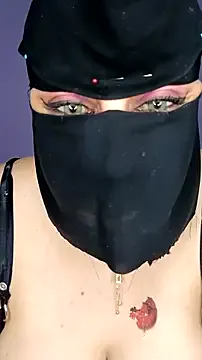 Dolly150 on StripChat