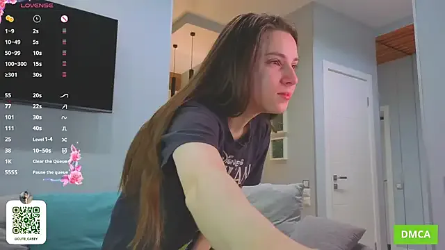 StripChat DonnaBurkee is Freechat DonnaBurkee — Oil on my tits