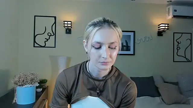 Freechat EasterBlink on StripChat