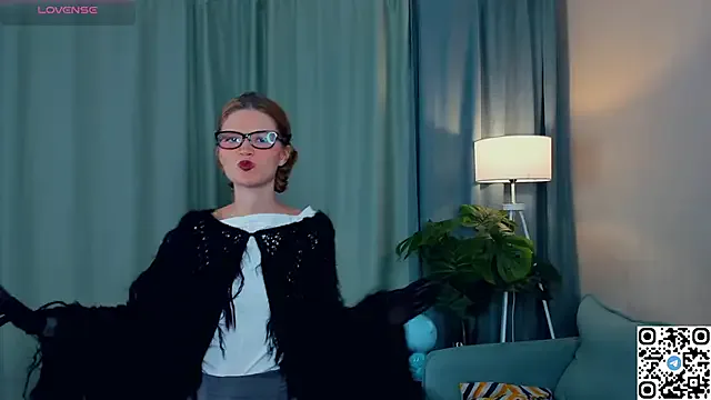 EdlinGathright — Help me to take off my shirt