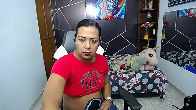 Freechat EmilyTsSweet on StripChat