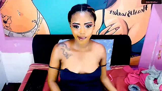 Freechat EroticDesiresxxx on StripChat